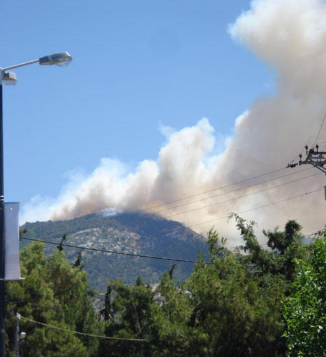 Πυρκαγιά στον Υμηττό 03