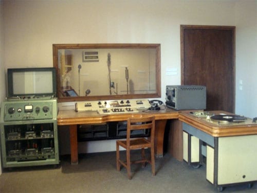 Παλιό ραδιοφωνικό στούντιο