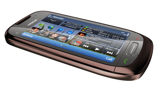 Nokia C7