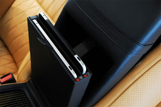 iCar Mercedes S600, Λιμουζίνα με iPad, Mac Mini, iPod touch, TFT οθόνες