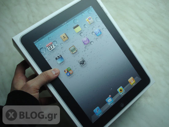 Apple iPad Unboxing