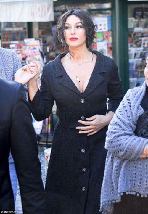 Η Monica Bellucci για τον οίκο Dolce & Gabbana