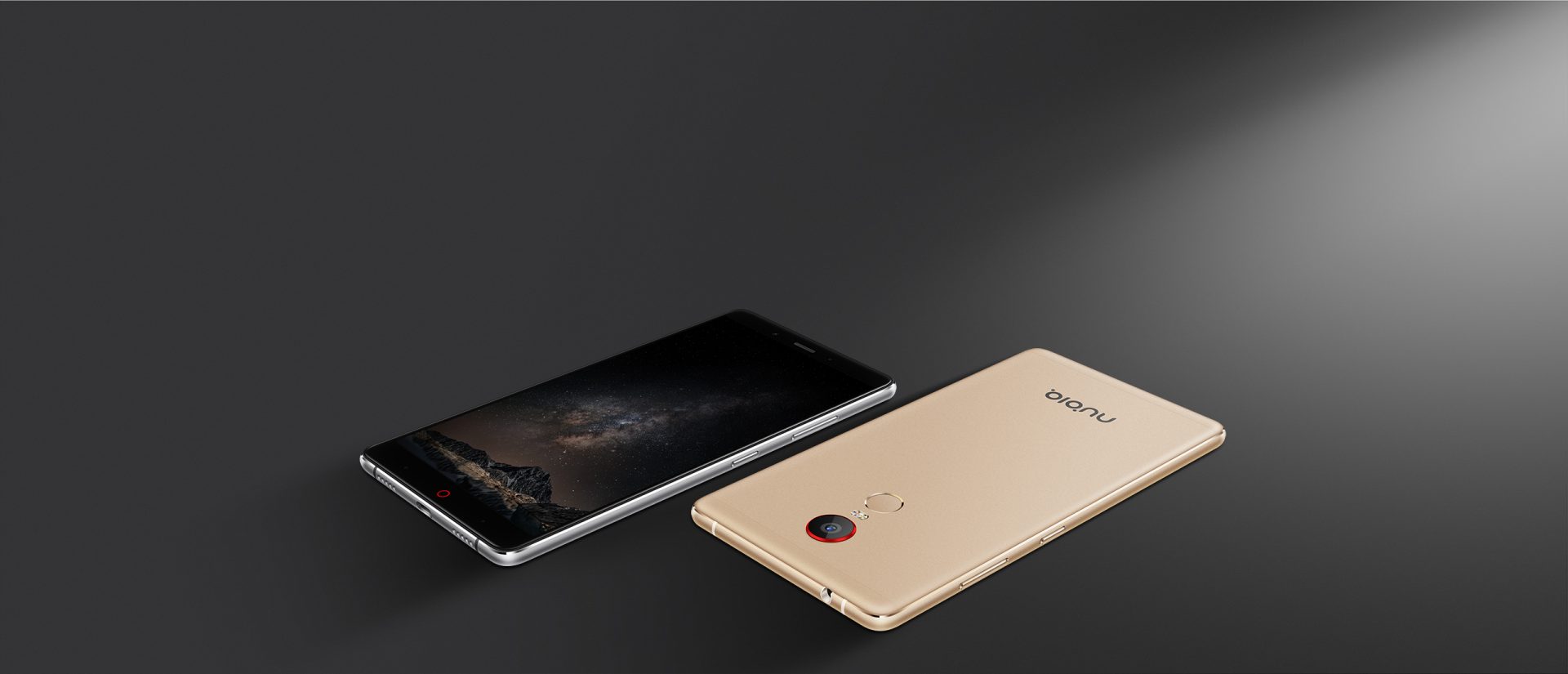 Αυτό είναι το ZTE nubia Z11 Max από κάθε του πλευρά