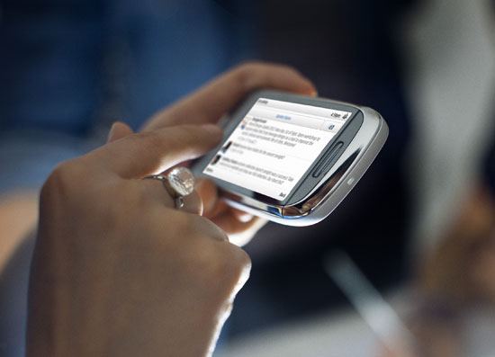 Nokia C7