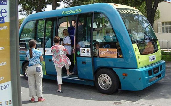 Λεωφορεία χωρίς οδηγό σύντομα στα Τρίκαλα