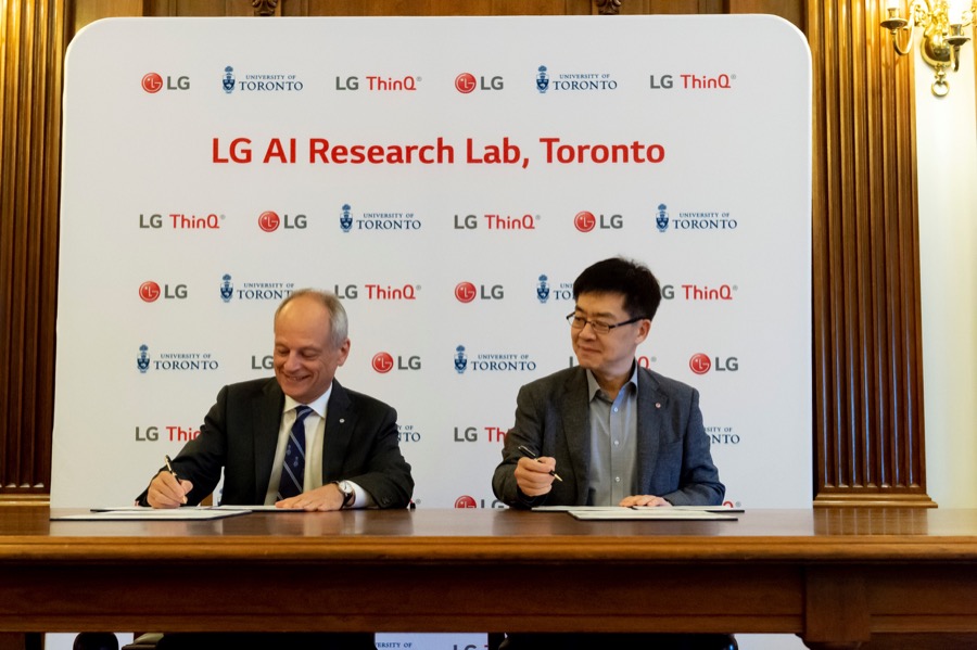 LG AI Lab Signing 01