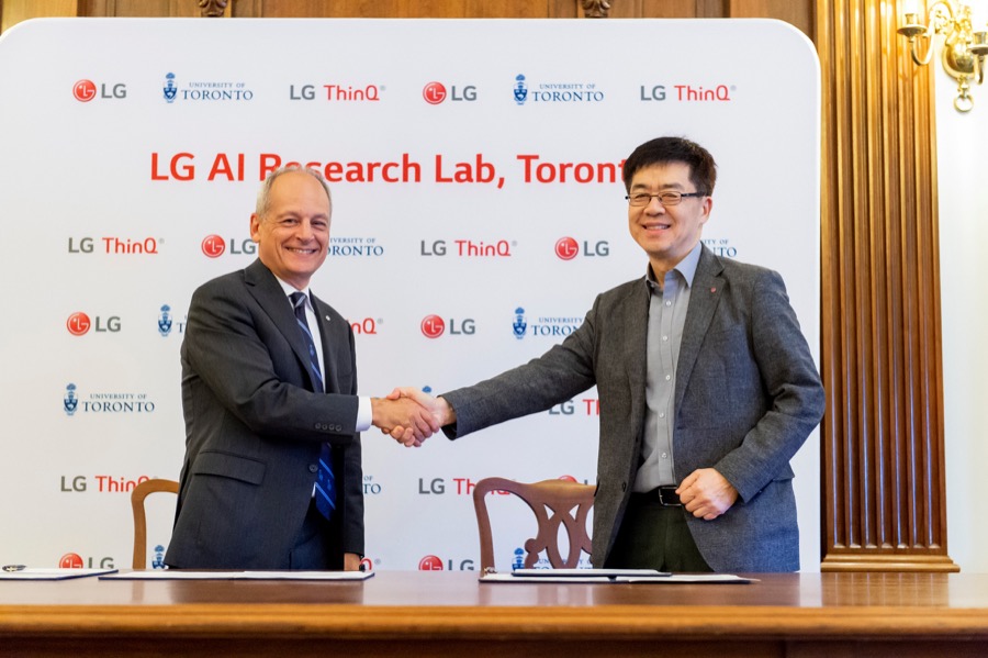 LG AI Lab Signing 02