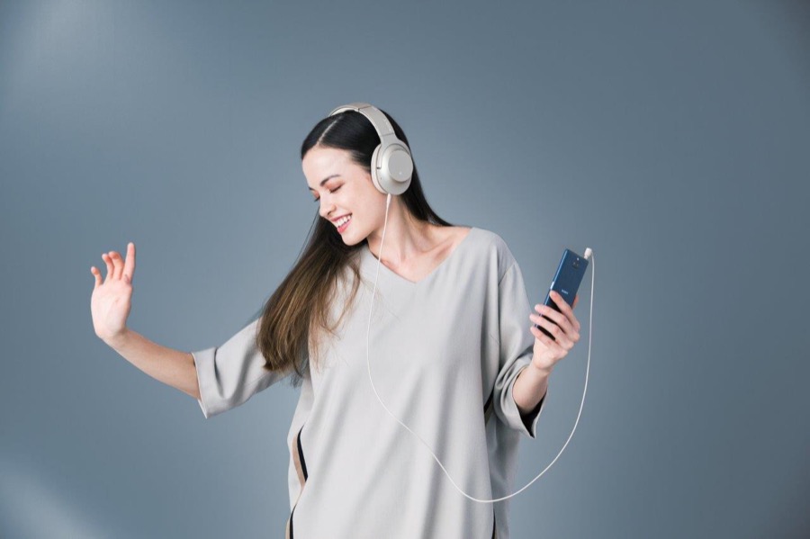 Sony Xperia 10 Lifestyle Listening