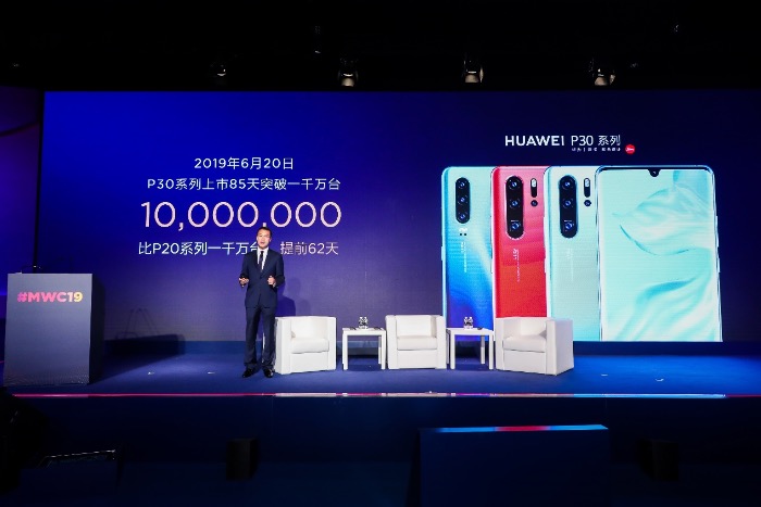 HUAWEI P30 series 10 million sales