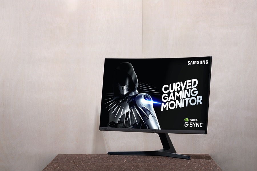 Samsung CRG5 C27RG5 gaming monitor 1